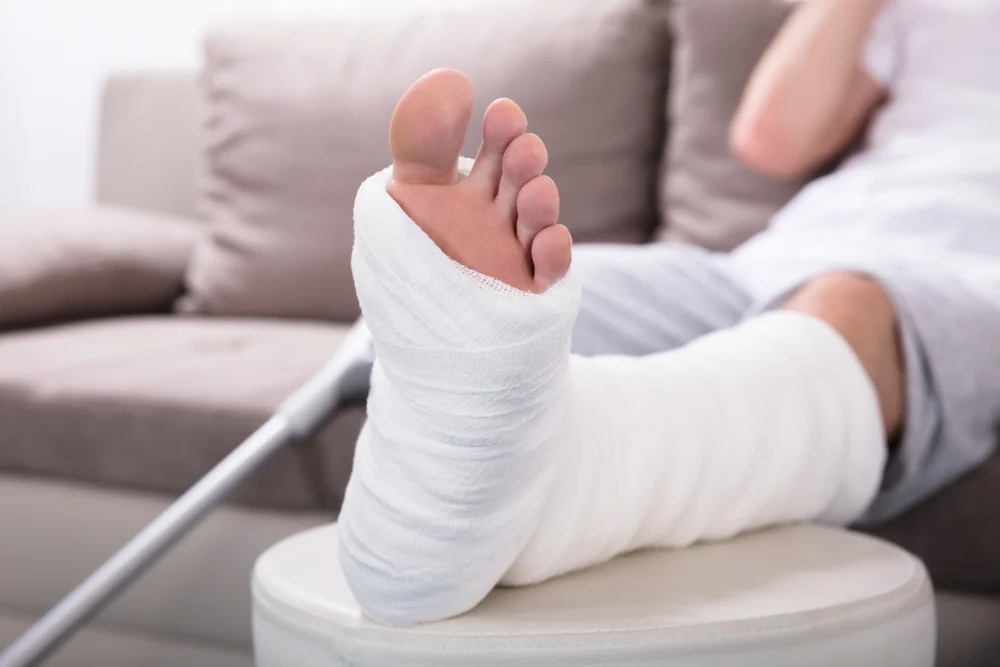 Dealing With Common Foot Injuries After An Auto Accident 